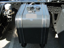 resized-image-Promo (28) hydraulic oil reservoir tank on crane